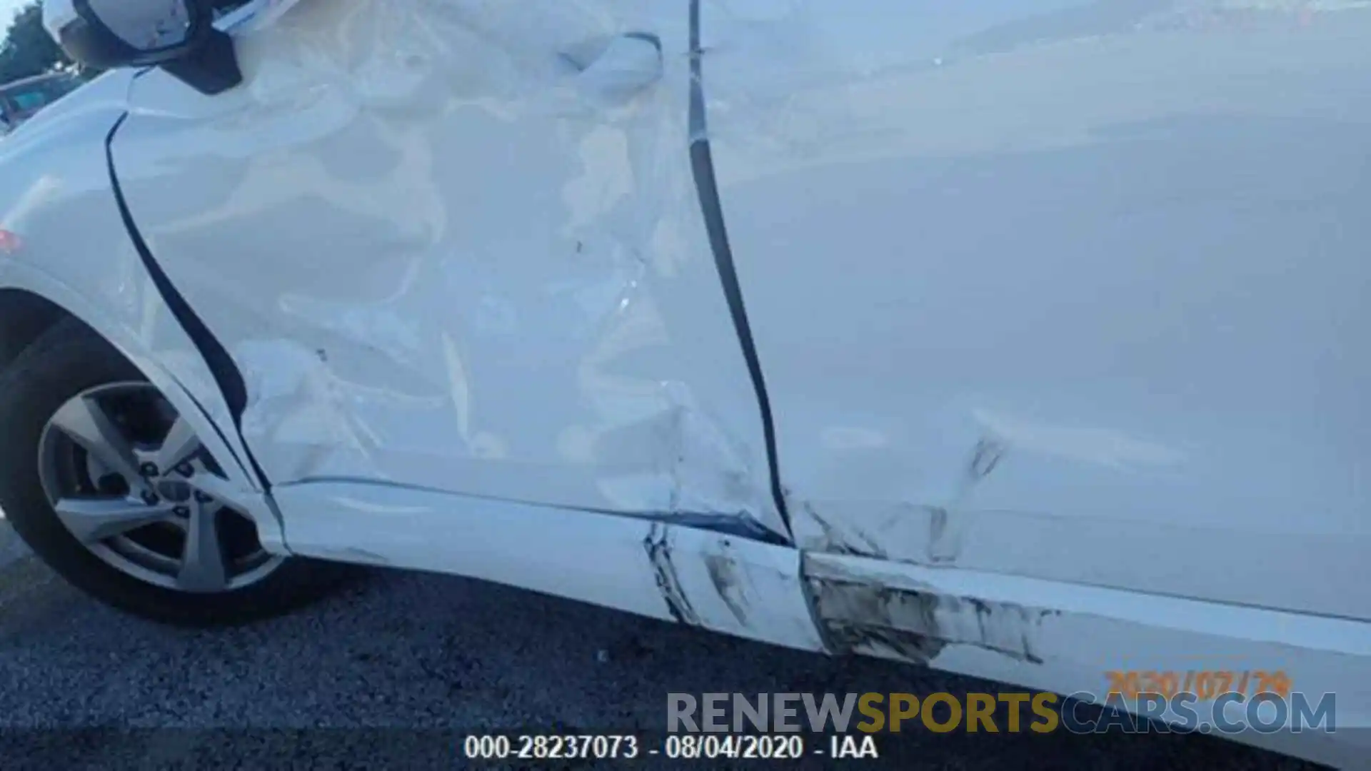 9 Photograph of a damaged car WA1AECF34L1039028 AUDI Q3 2020