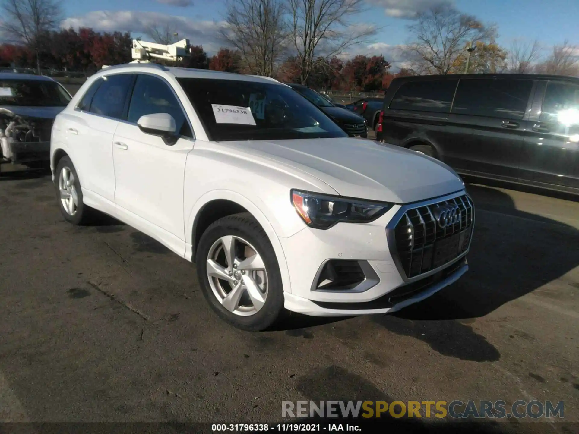 1 Photograph of a damaged car WA1AECF34L1084860 AUDI Q3 2020