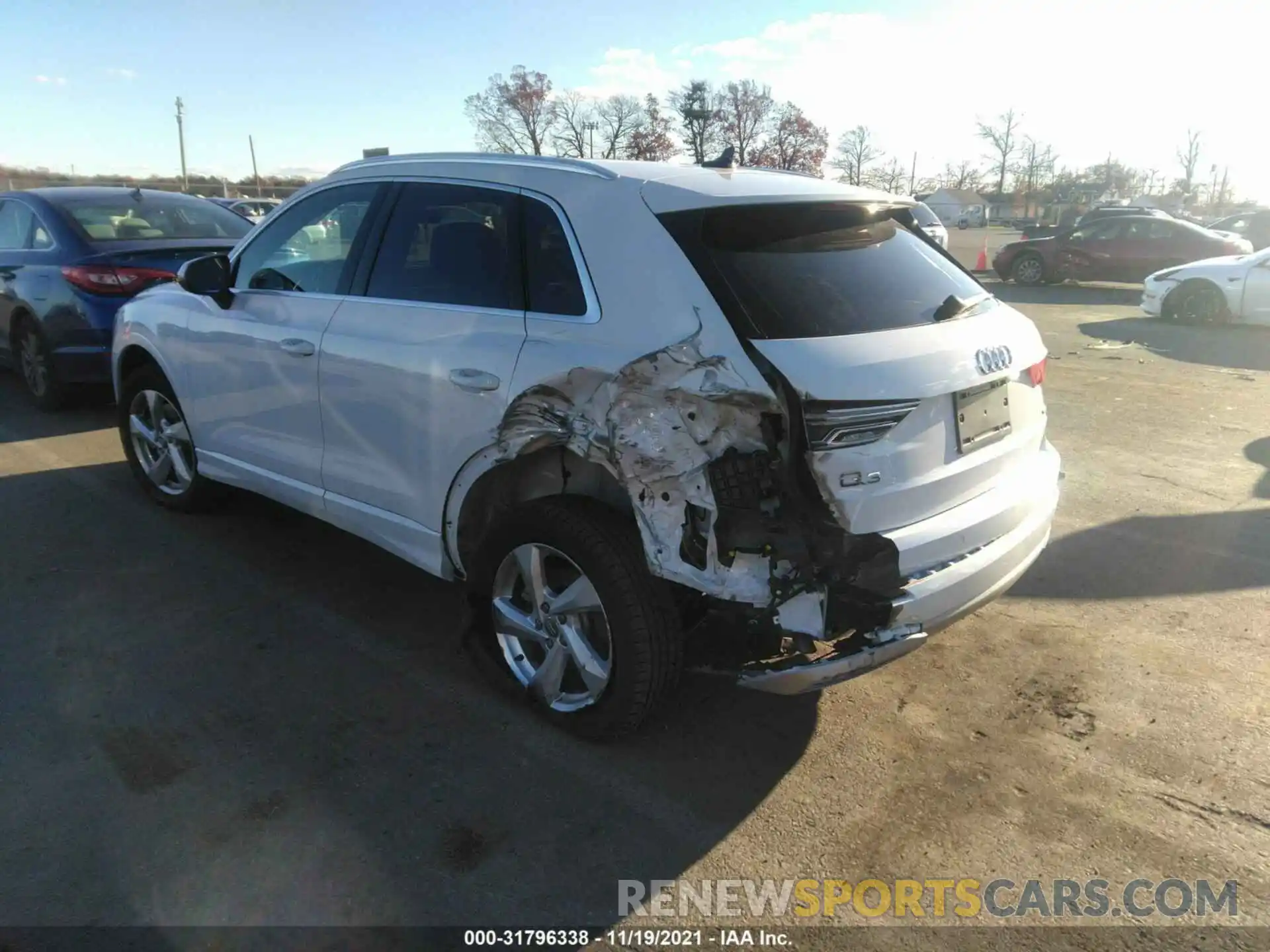 3 Photograph of a damaged car WA1AECF34L1084860 AUDI Q3 2020