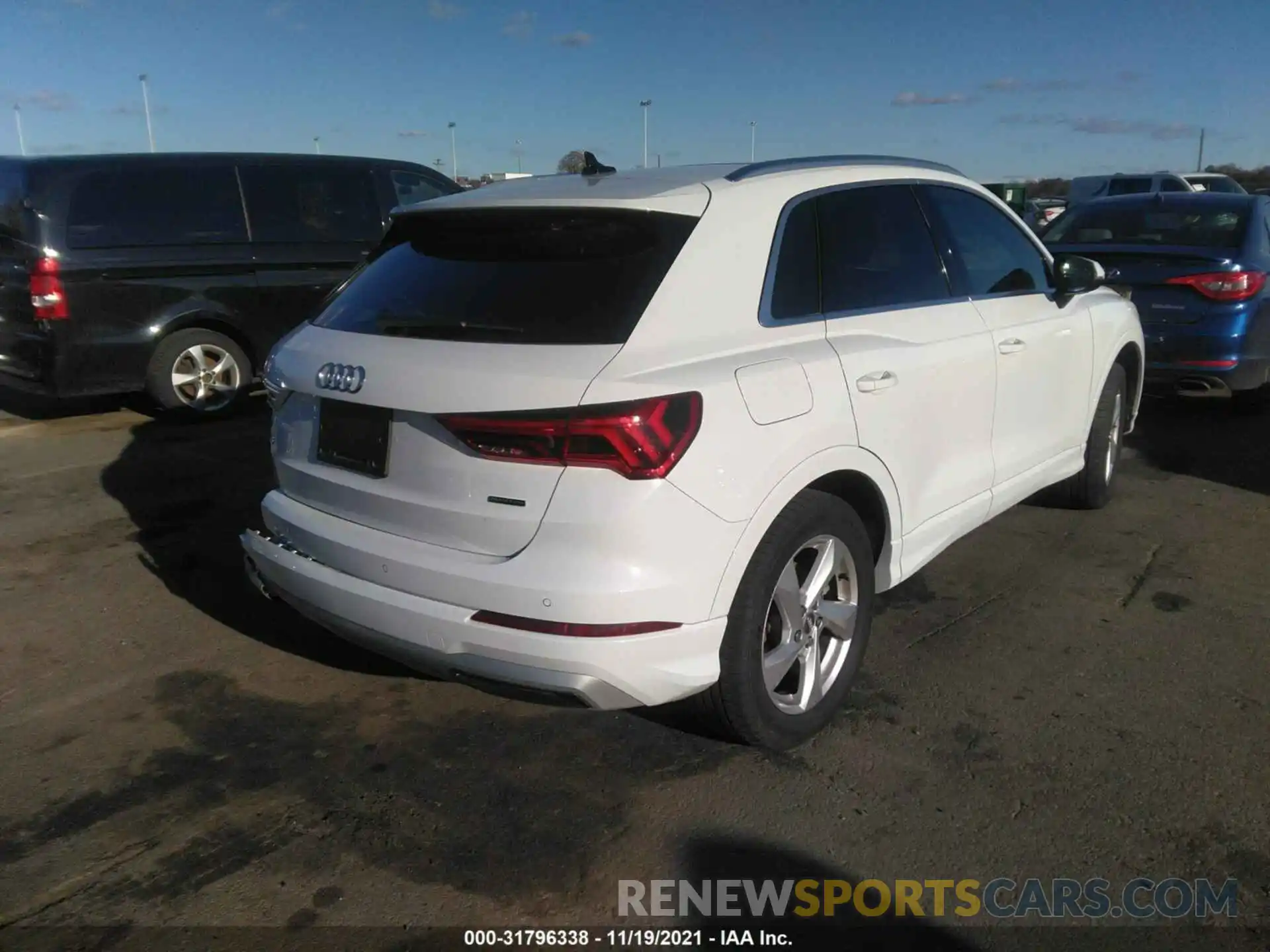 4 Фотография поврежденного автомобиля WA1AECF34L1084860 AUDI Q3 2020