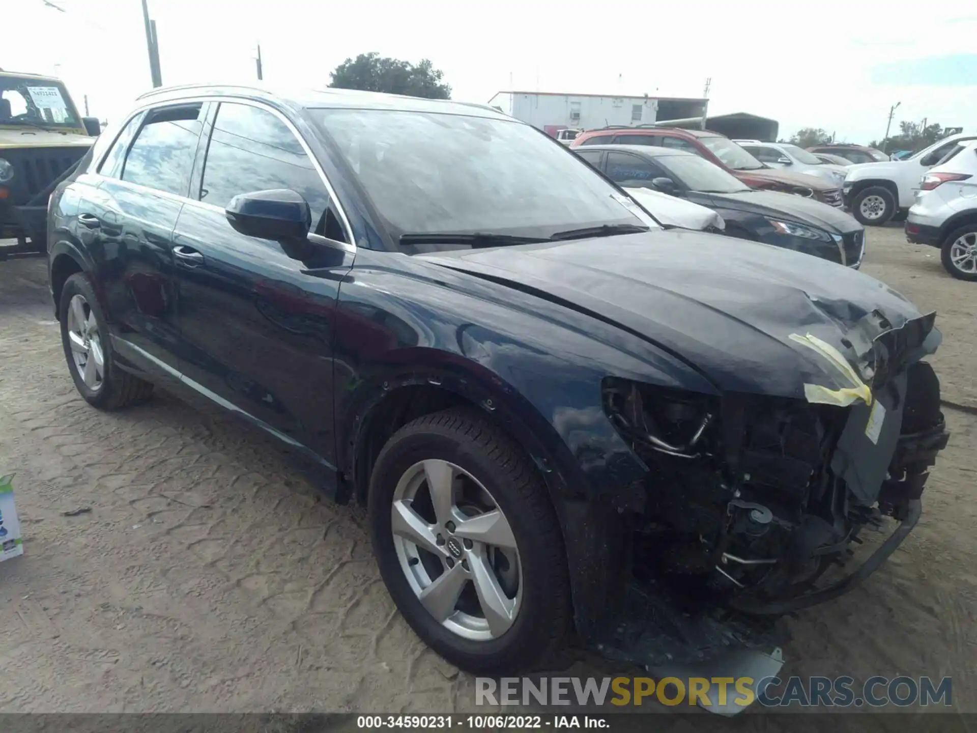 1 Фотография поврежденного автомобиля WA1AECF35L1022173 AUDI Q3 2020