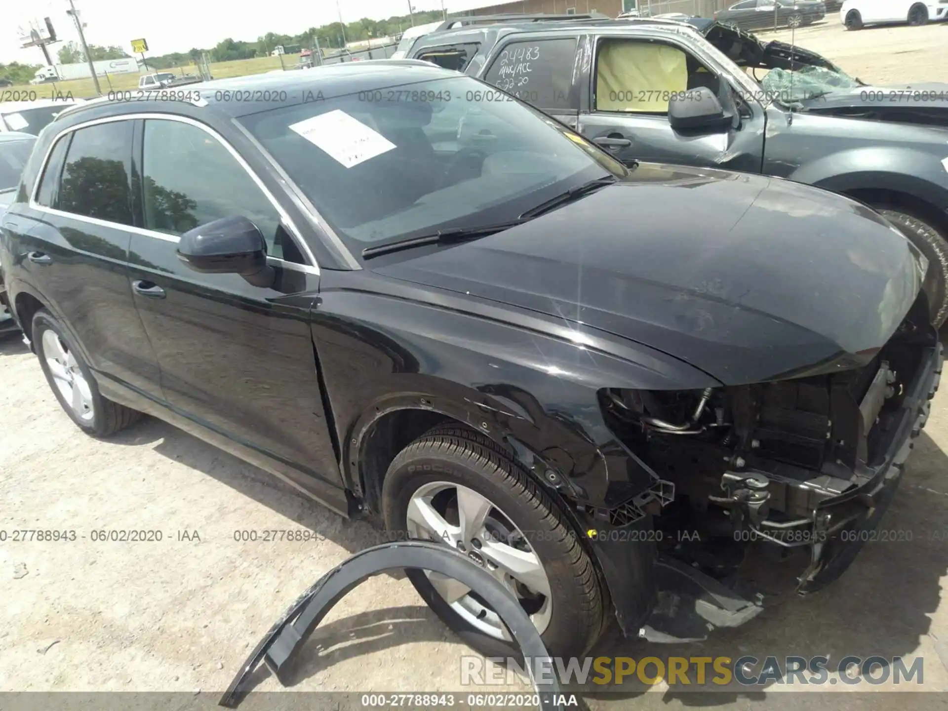 1 Photograph of a damaged car WA1AECF35L1024943 AUDI Q3 2020