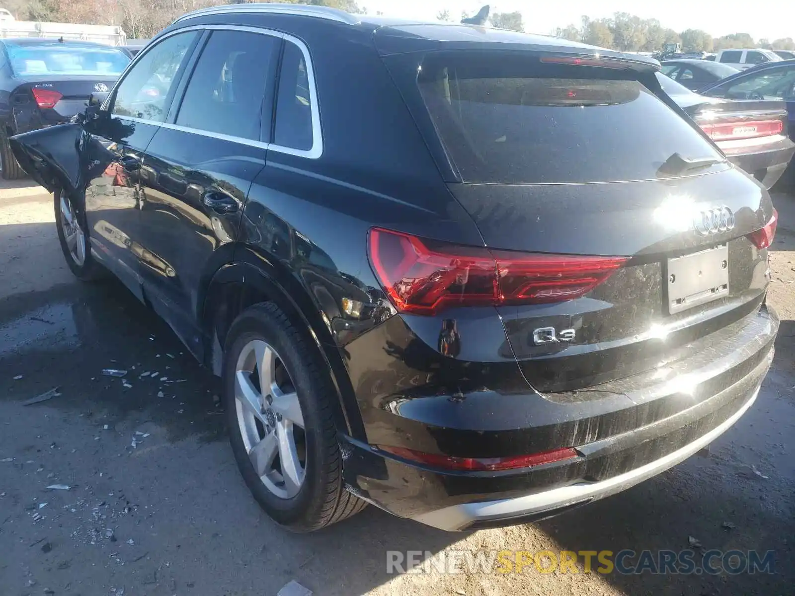 3 Фотография поврежденного автомобиля WA1AECF35L1026627 AUDI Q3 2020