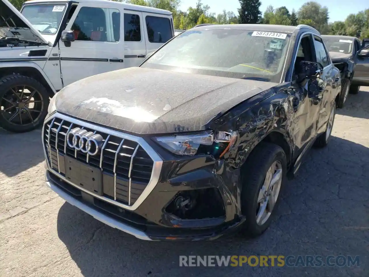 2 Photograph of a damaged car WA1AECF35L1035361 AUDI Q3 2020