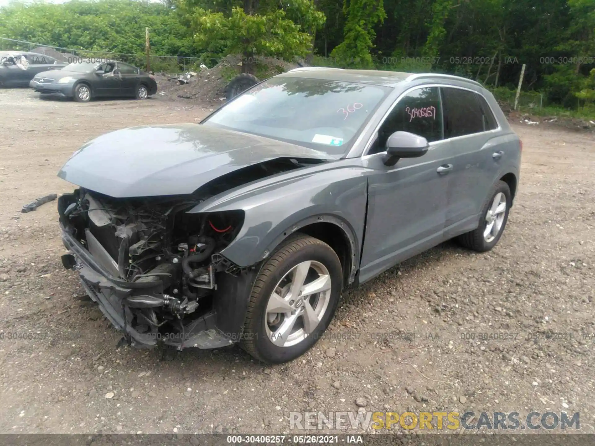 2 Фотография поврежденного автомобиля WA1AECF35L1073091 AUDI Q3 2020