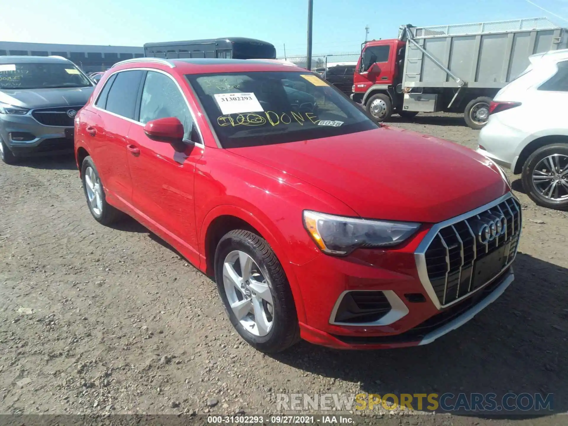 1 Фотография поврежденного автомобиля WA1AECF35L1080672 AUDI Q3 2020