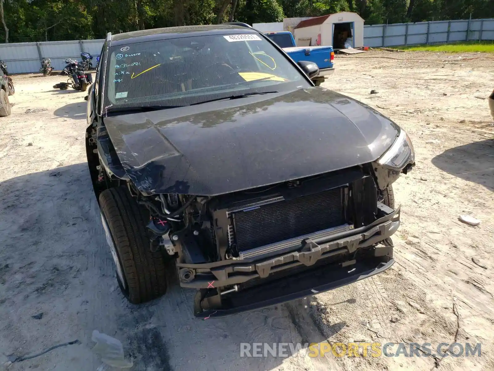 9 Photograph of a damaged car WA1AECF35L1084768 AUDI Q3 2020