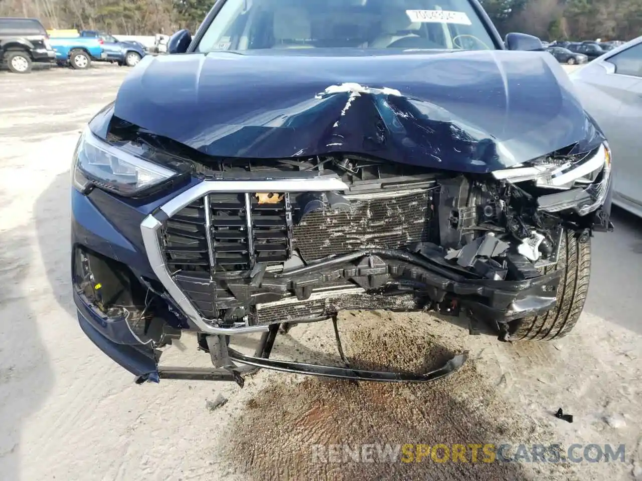 9 Photograph of a damaged car WA1AECF35L1107238 AUDI Q3 2020