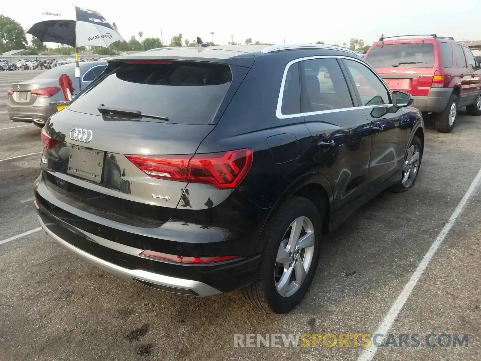 4 Photograph of a damaged car WA1AECF36L1007150 AUDI Q3 2020