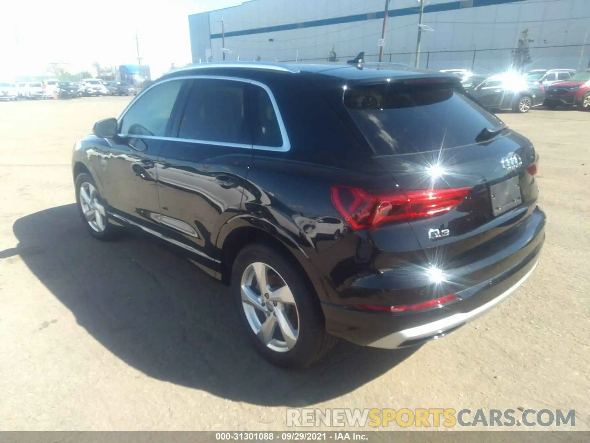 3 Photograph of a damaged car WA1AECF36L1112268 AUDI Q3 2020