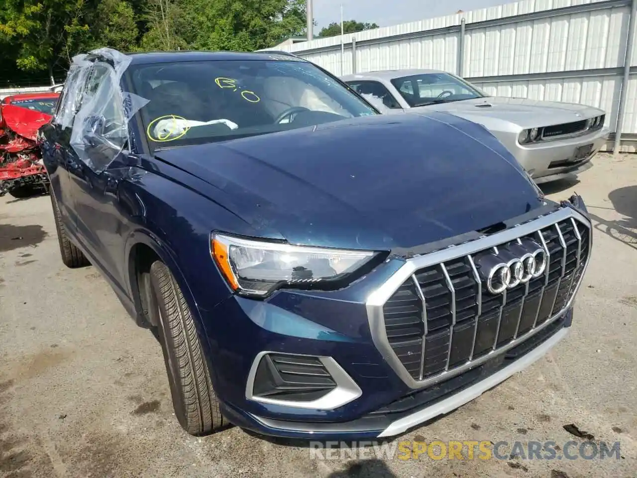 1 Фотография поврежденного автомобиля WA1AECF36L1112836 AUDI Q3 2020