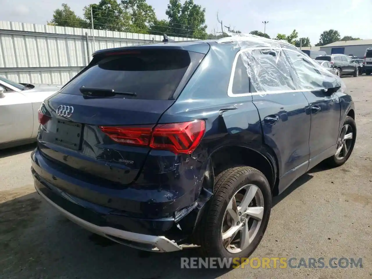 4 Фотография поврежденного автомобиля WA1AECF36L1112836 AUDI Q3 2020