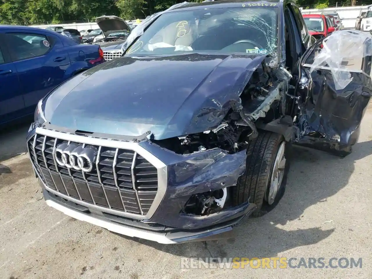 9 Photograph of a damaged car WA1AECF36L1112836 AUDI Q3 2020