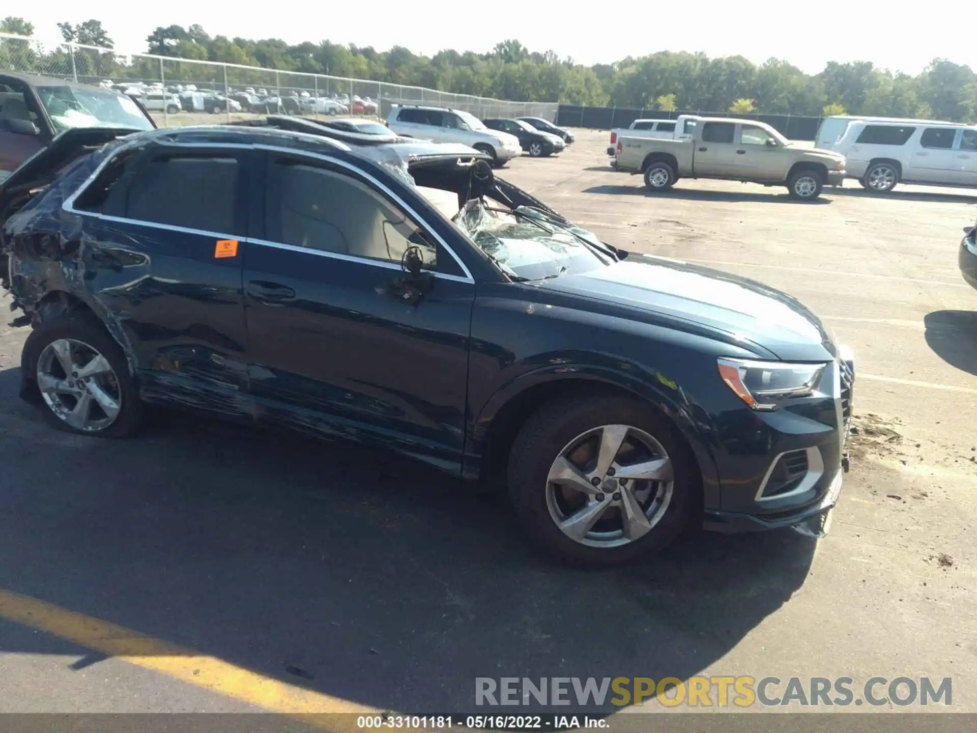 1 Photograph of a damaged car WA1AECF36L1116269 AUDI Q3 2020