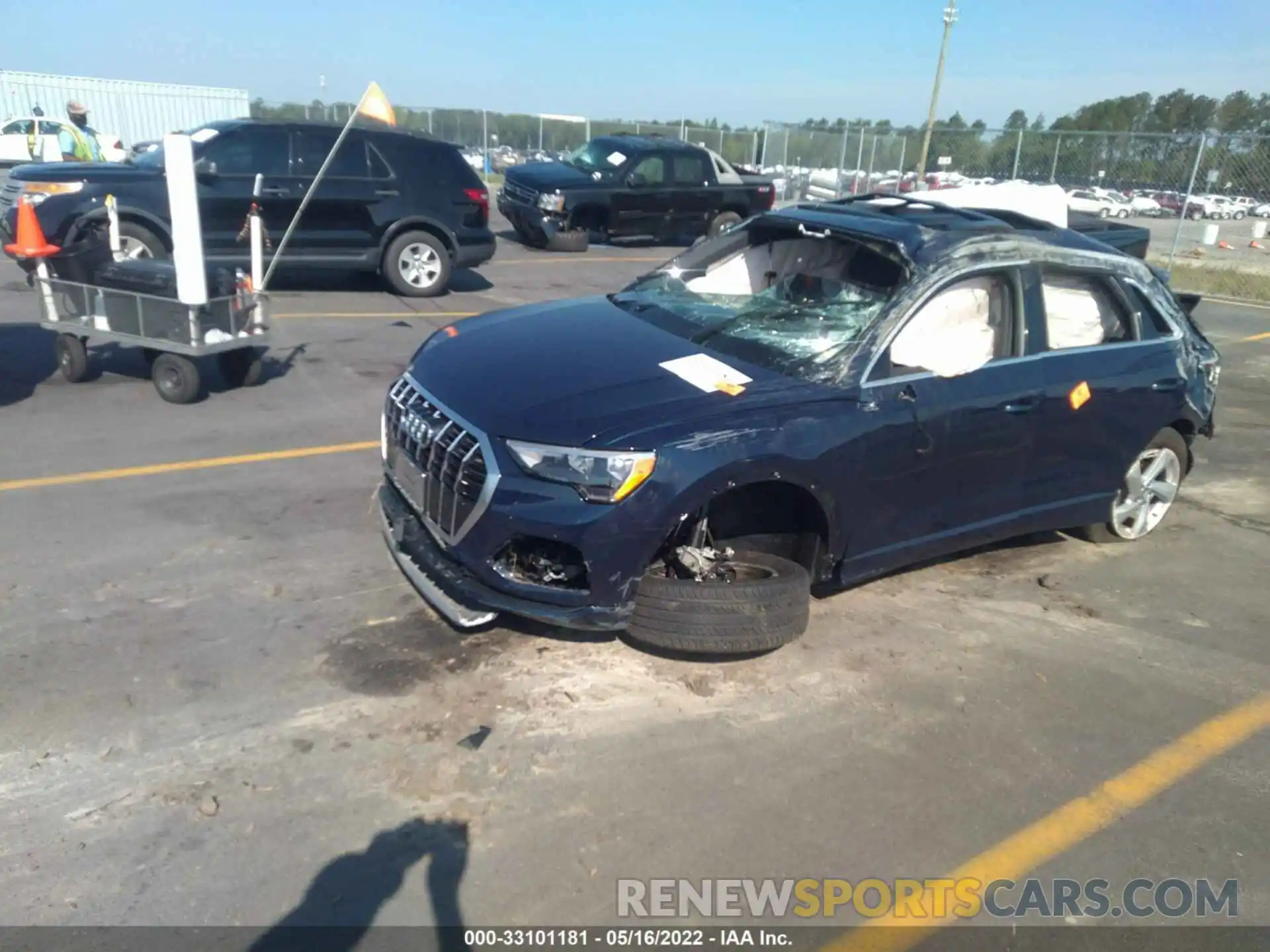 2 Photograph of a damaged car WA1AECF36L1116269 AUDI Q3 2020