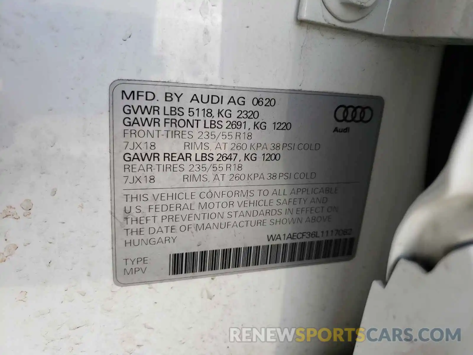 10 Photograph of a damaged car WA1AECF36L1117082 AUDI Q3 2020