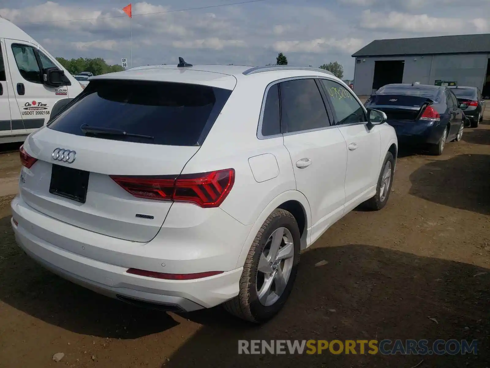 4 Фотография поврежденного автомобиля WA1AECF36L1117082 AUDI Q3 2020