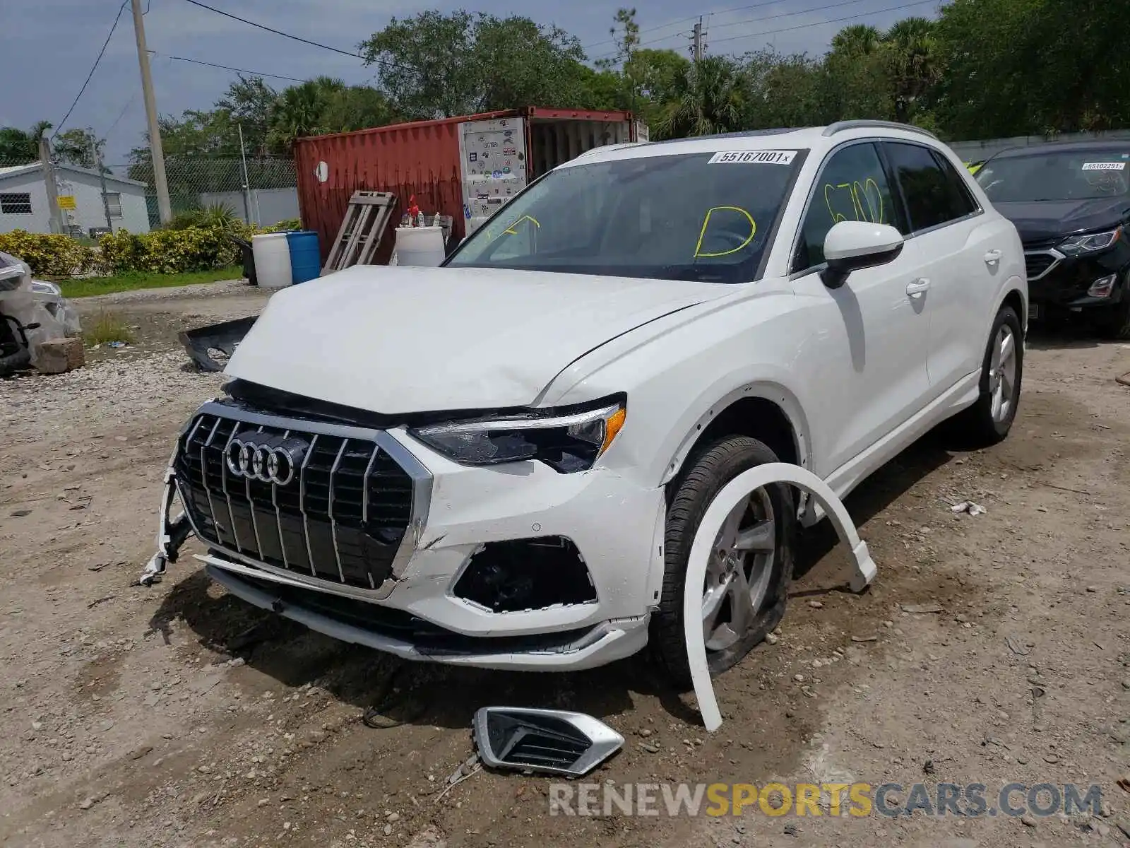 2 Photograph of a damaged car WA1AECF36L1124971 AUDI Q3 2020