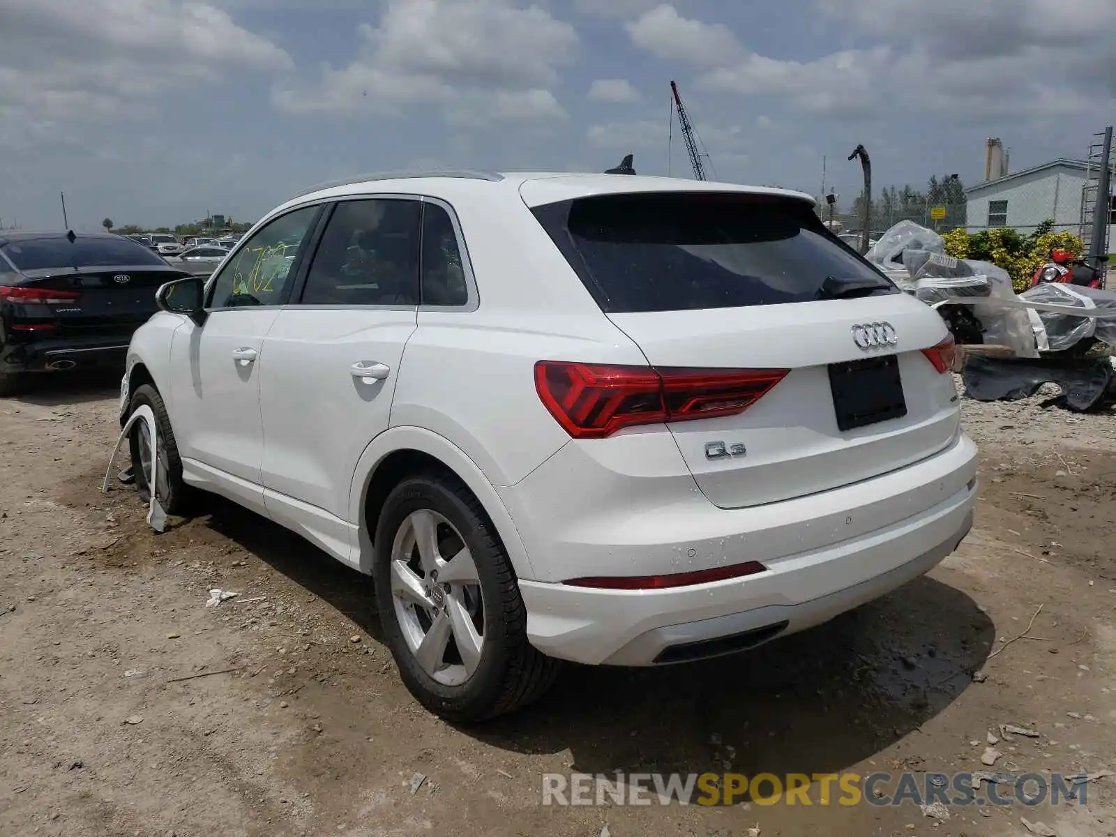 3 Фотография поврежденного автомобиля WA1AECF36L1124971 AUDI Q3 2020