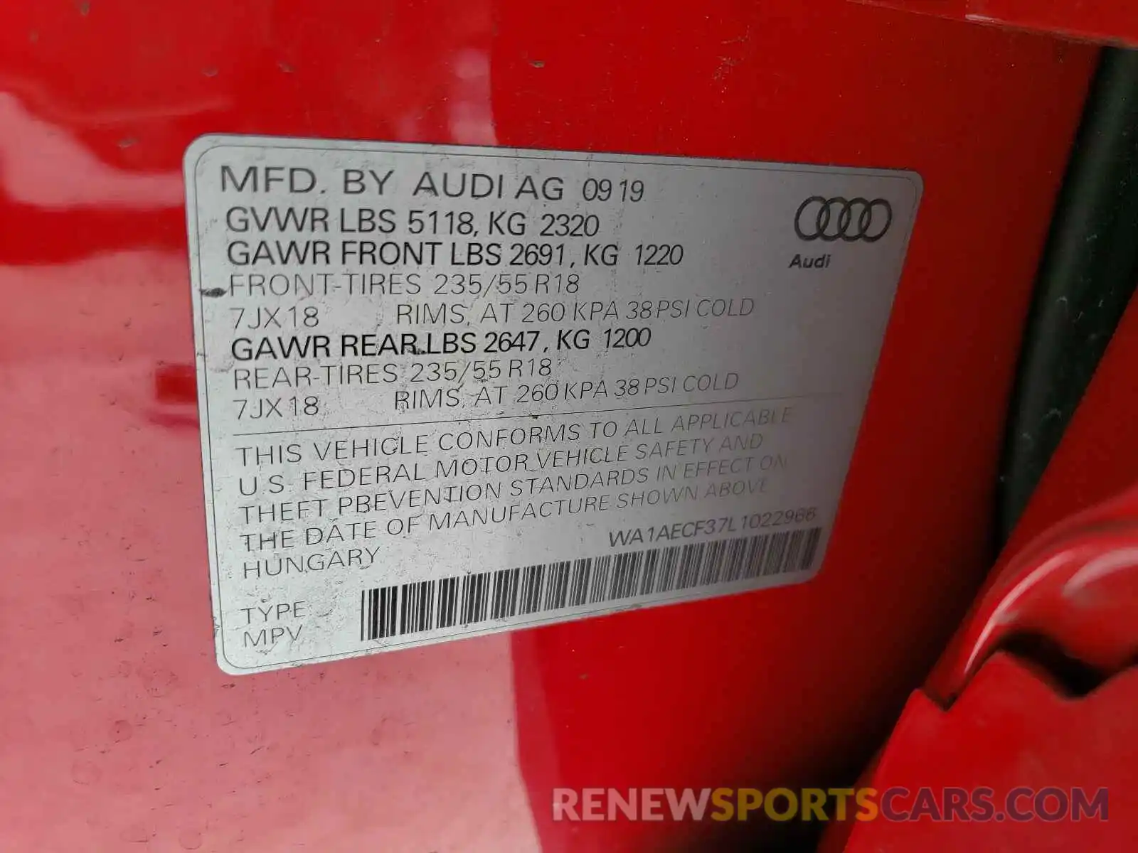 10 Photograph of a damaged car WA1AECF37L1022966 AUDI Q3 2020