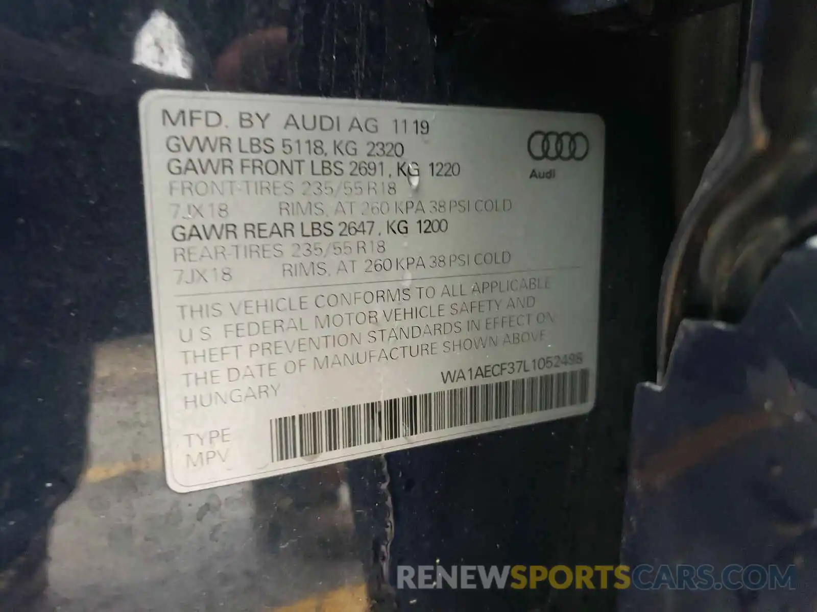 10 Photograph of a damaged car WA1AECF37L1052498 AUDI Q3 2020