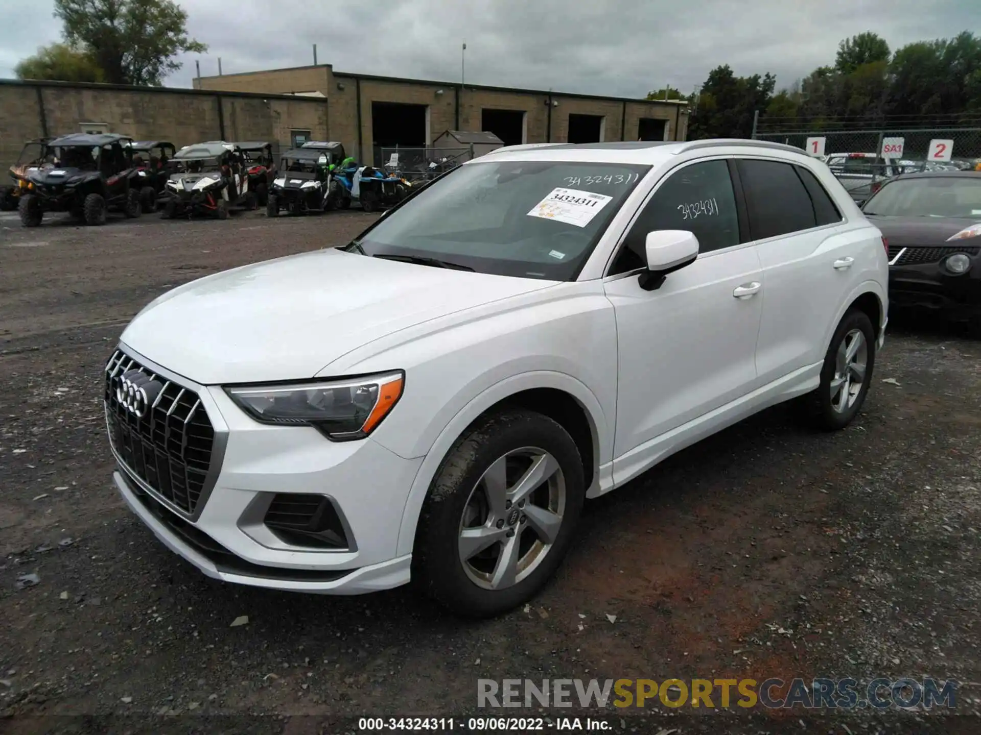 2 Photograph of a damaged car WA1AECF37L1054865 AUDI Q3 2020