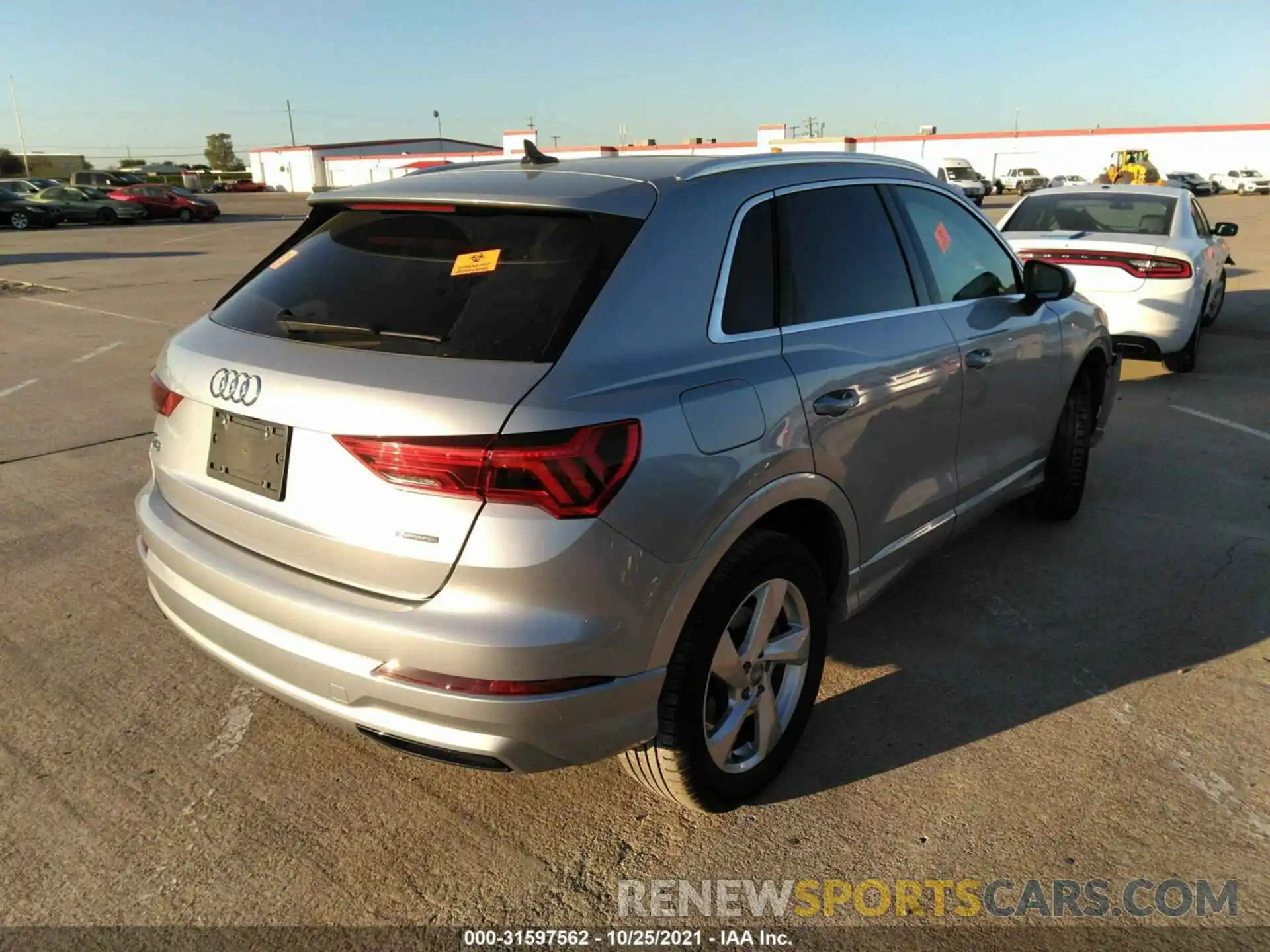 4 Photograph of a damaged car WA1AECF37L1058401 AUDI Q3 2020