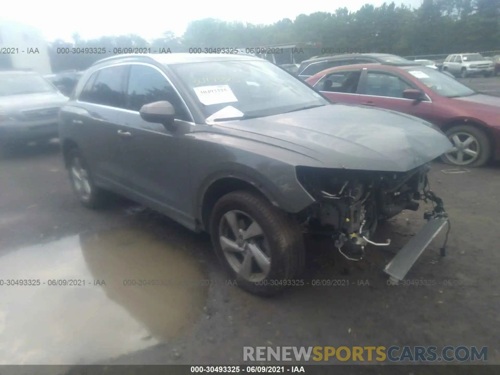 1 Photograph of a damaged car WA1AECF37L1082519 AUDI Q3 2020