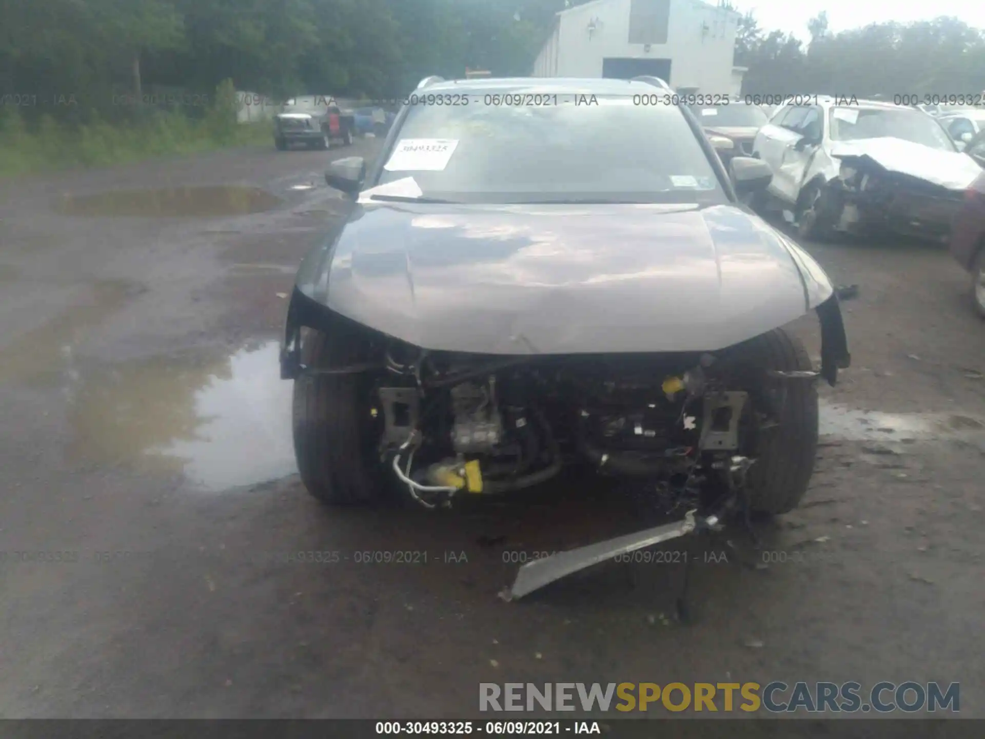 6 Photograph of a damaged car WA1AECF37L1082519 AUDI Q3 2020