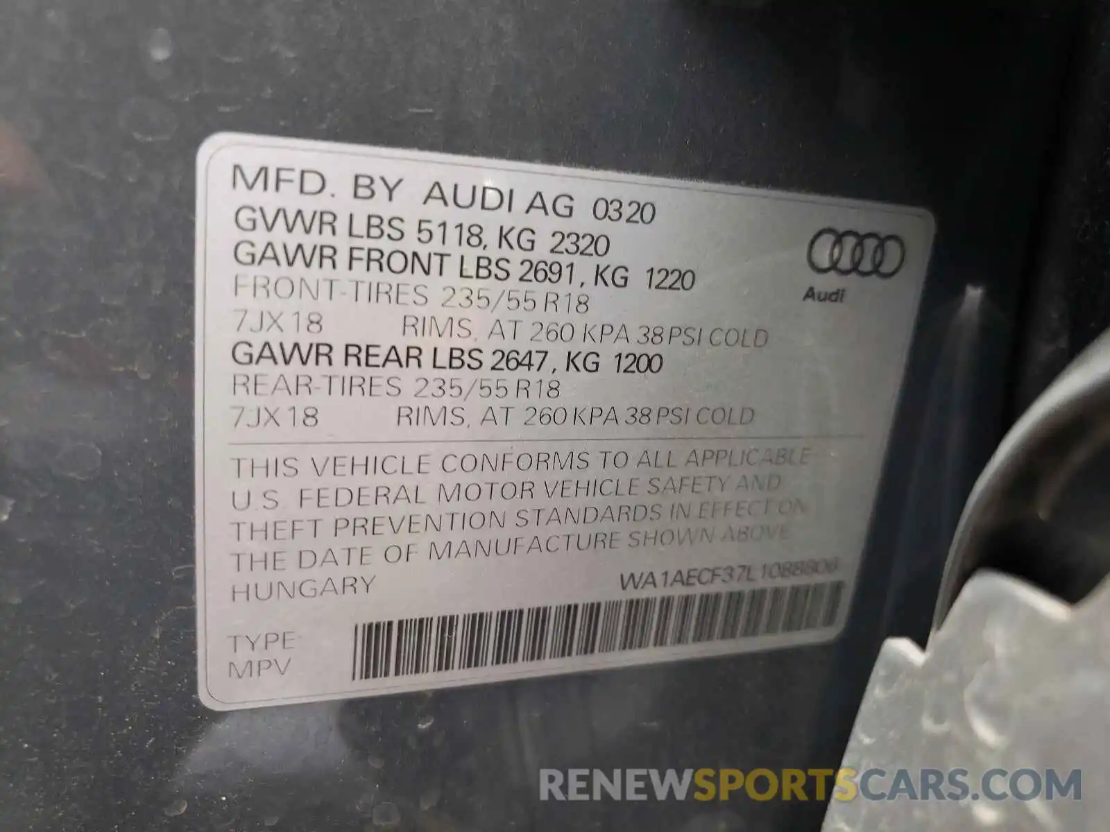 10 Photograph of a damaged car WA1AECF37L1088806 AUDI Q3 2020