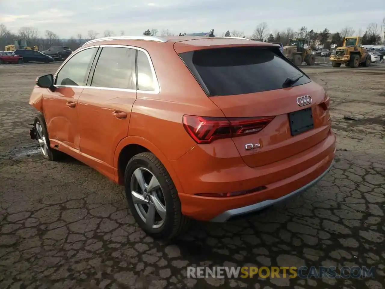 3 Photograph of a damaged car WA1AECF37L1102915 AUDI Q3 2020