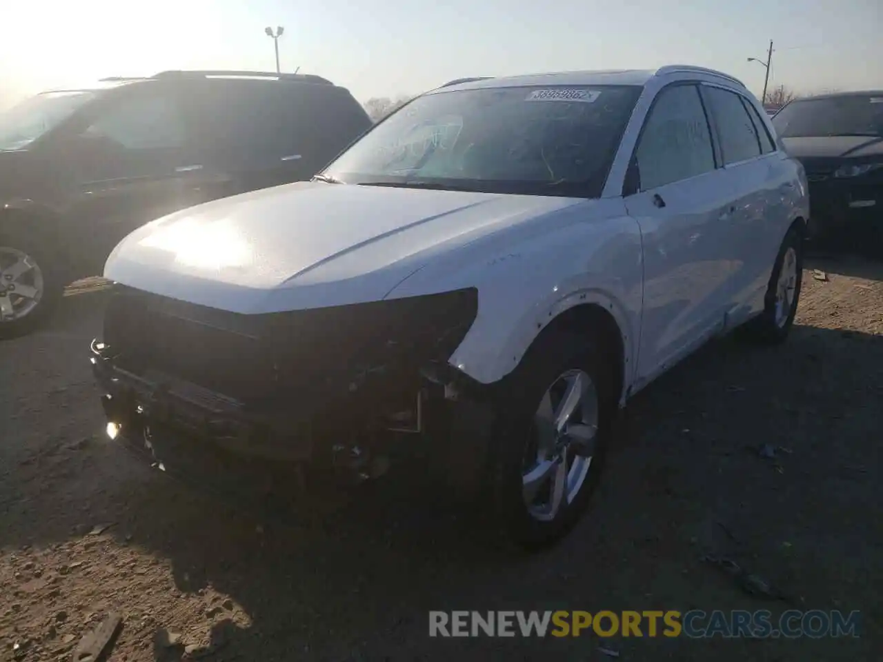 2 Photograph of a damaged car WA1AECF37L1123165 AUDI Q3 2020