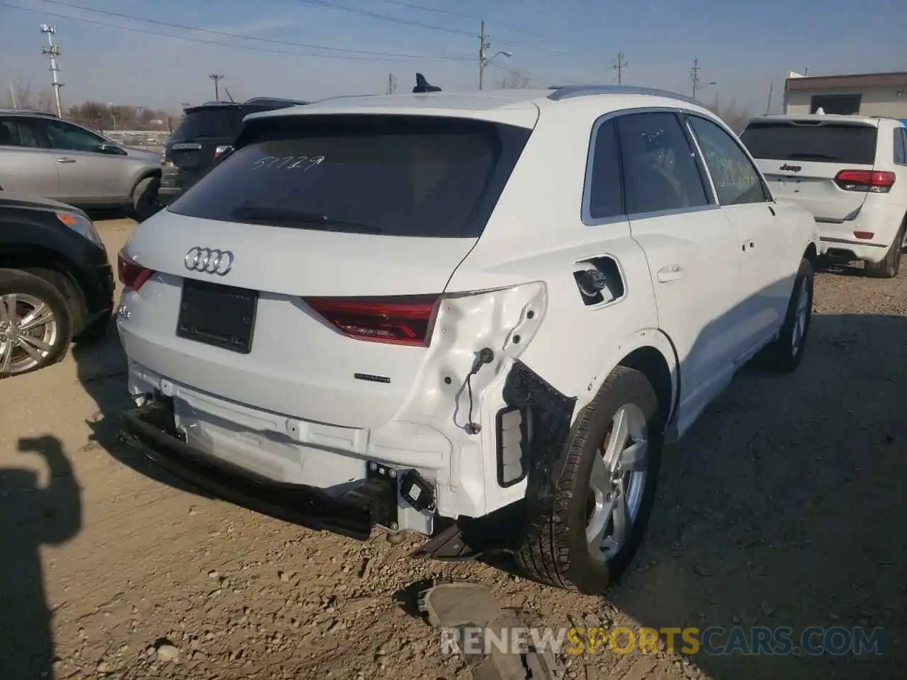 4 Фотография поврежденного автомобиля WA1AECF37L1123165 AUDI Q3 2020