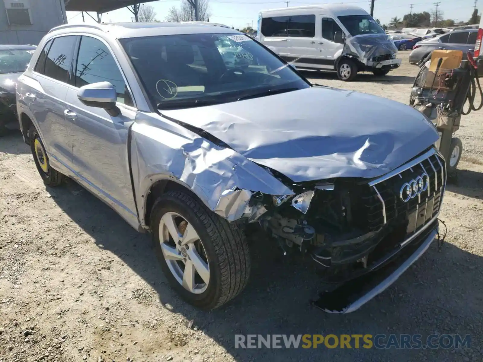 1 Photograph of a damaged car WA1AECF38L1024340 AUDI Q3 2020