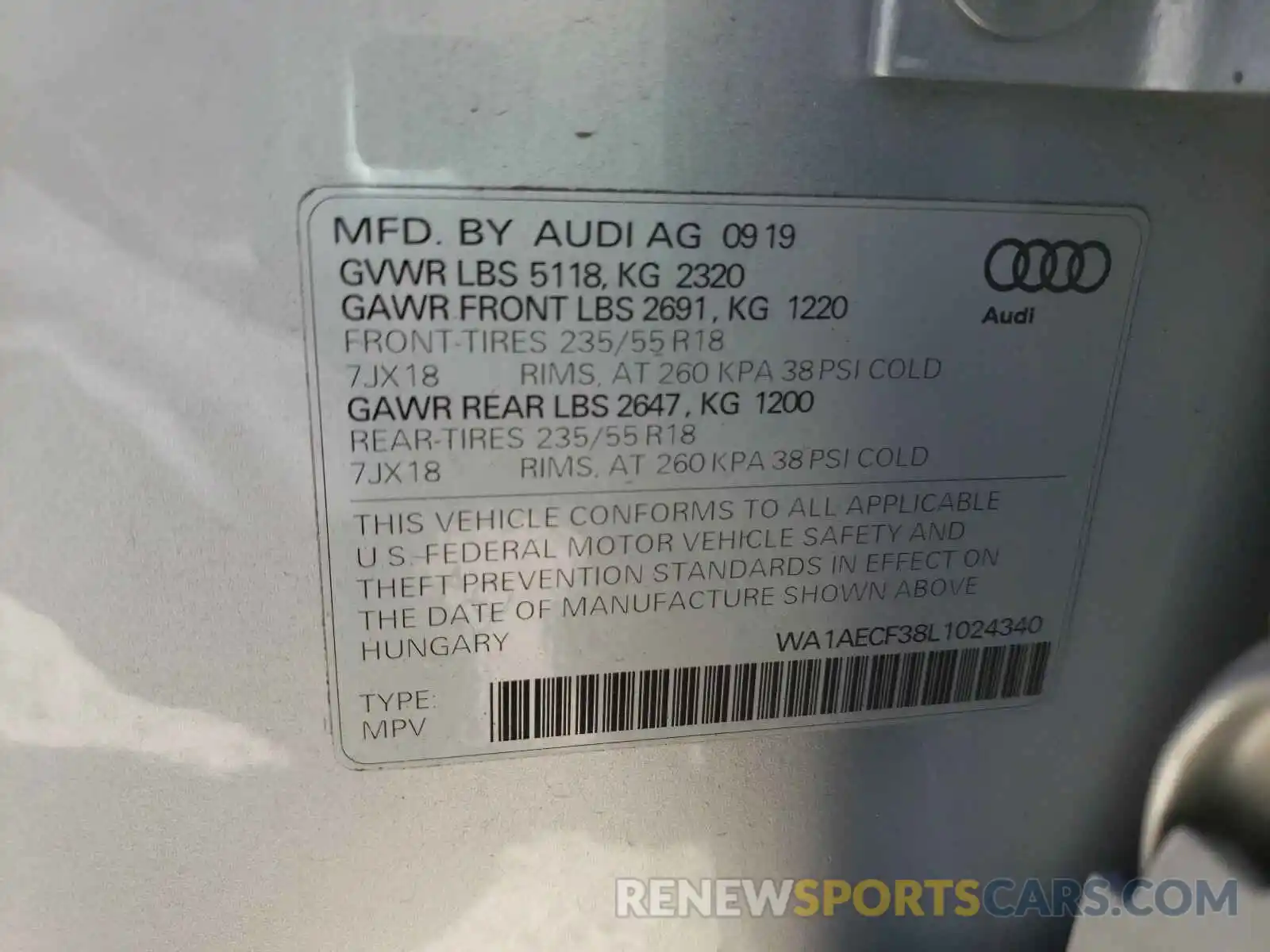 10 Photograph of a damaged car WA1AECF38L1024340 AUDI Q3 2020