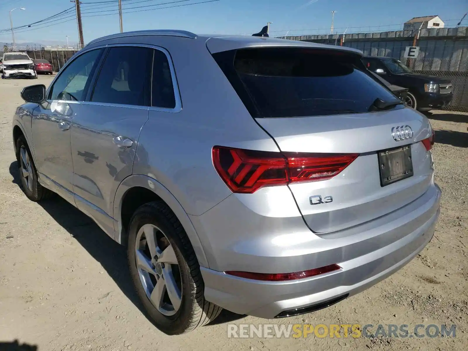 3 Photograph of a damaged car WA1AECF38L1024340 AUDI Q3 2020