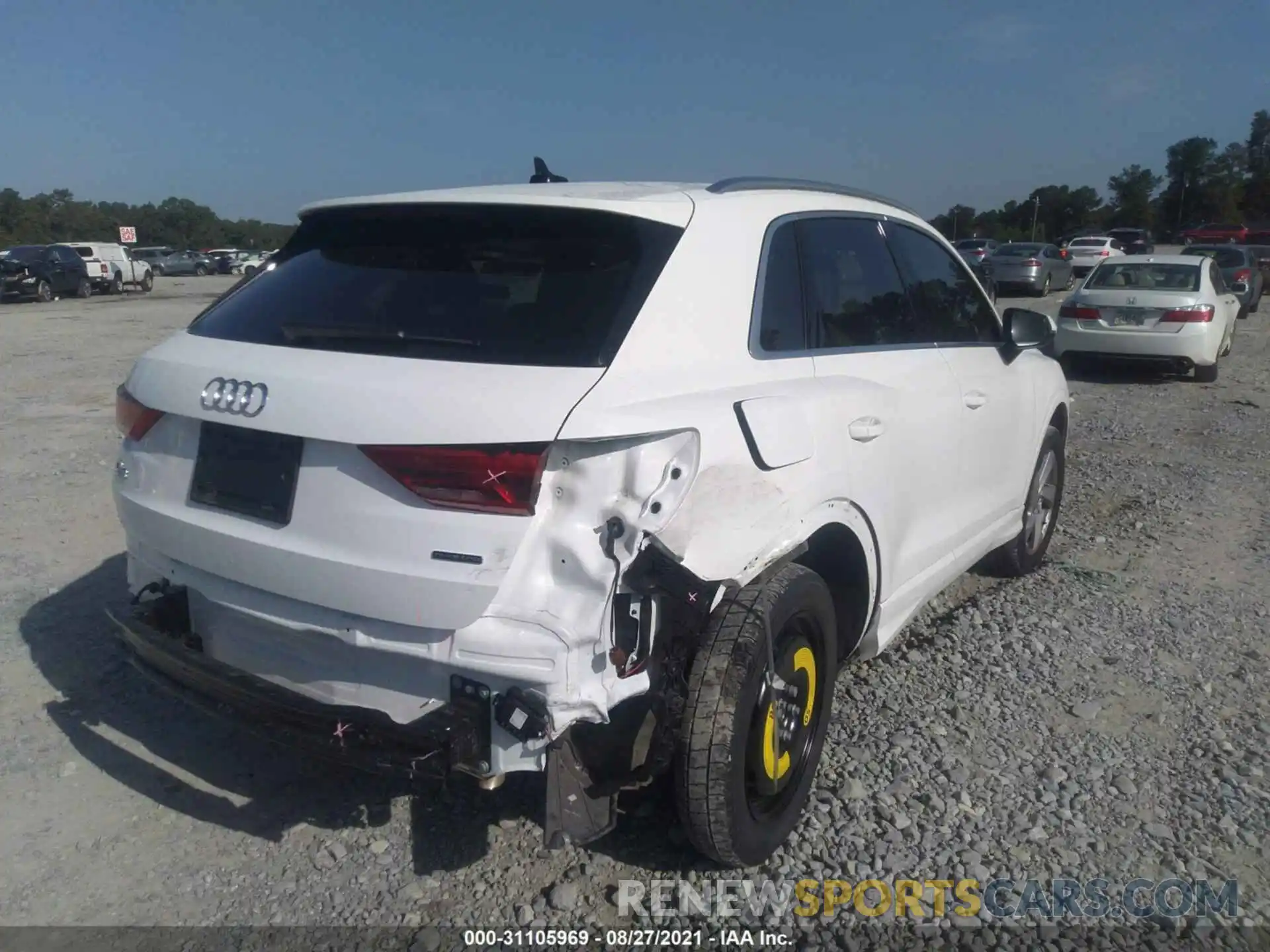 4 Photograph of a damaged car WA1AECF38L1025519 AUDI Q3 2020