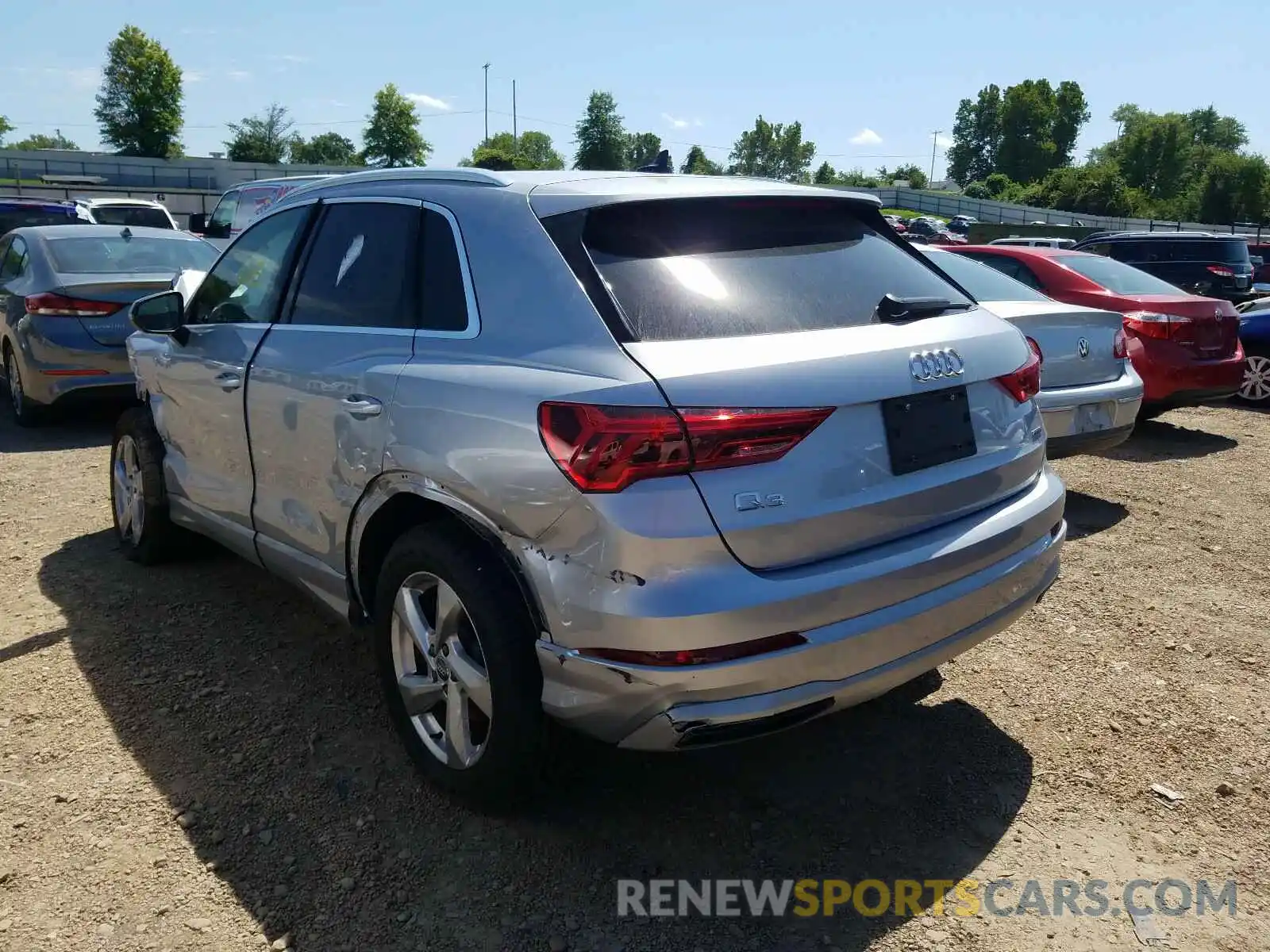 3 Photograph of a damaged car WA1AECF38L1029750 AUDI Q3 2020