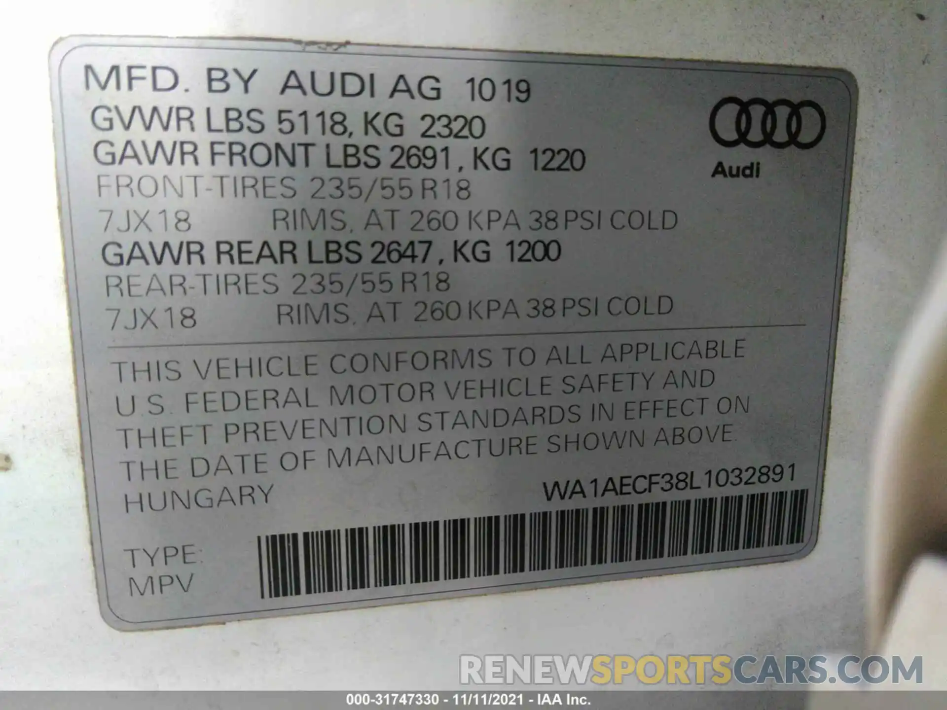 9 Photograph of a damaged car WA1AECF38L1032891 AUDI Q3 2020