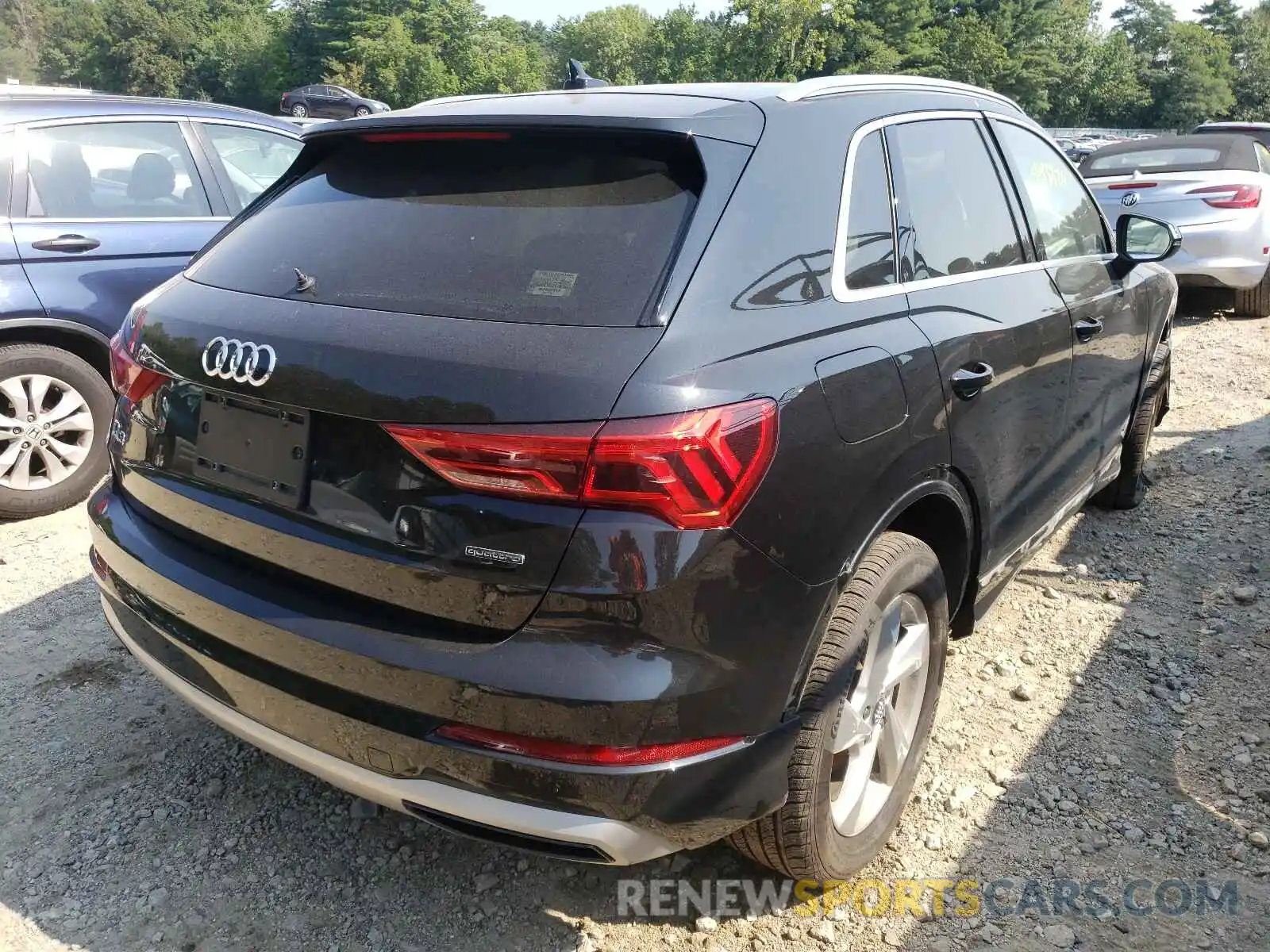 4 Photograph of a damaged car WA1AECF38L1034608 AUDI Q3 2020