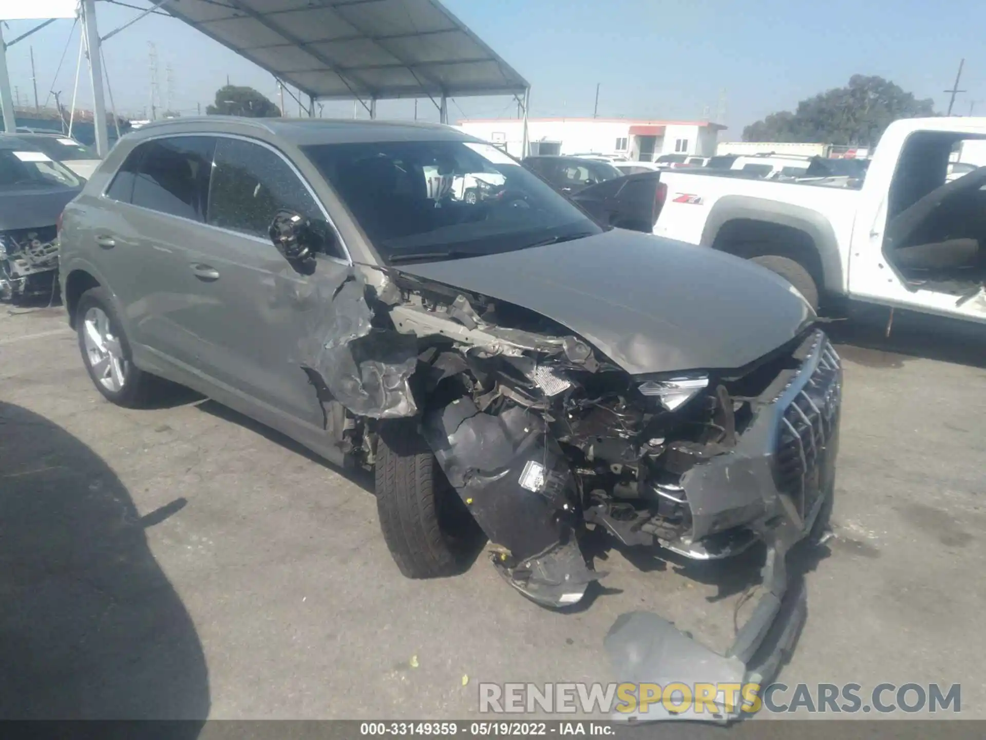 1 Photograph of a damaged car WA1AECF38L1116337 AUDI Q3 2020