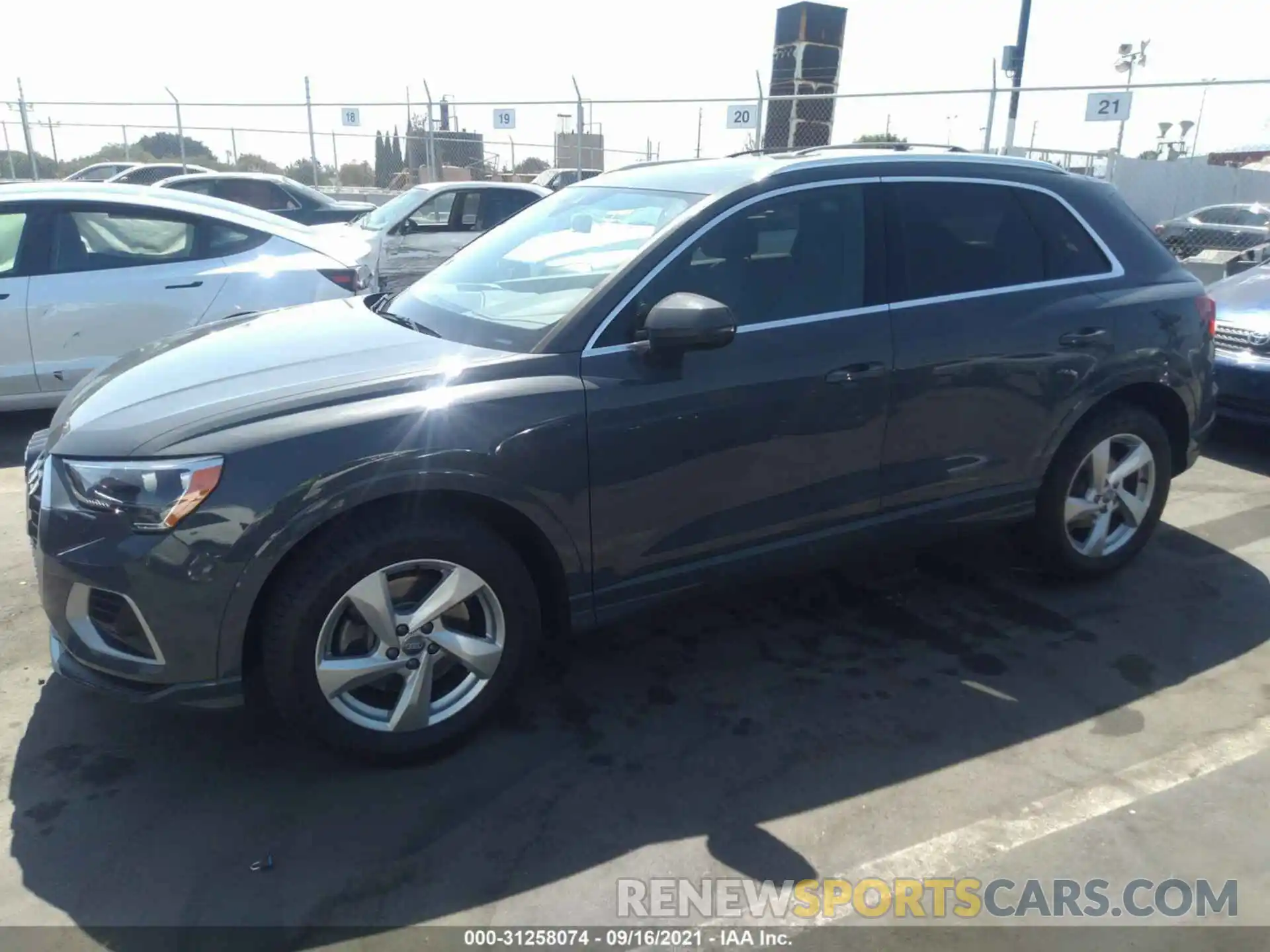 2 Photograph of a damaged car WA1AECF39L1021379 AUDI Q3 2020