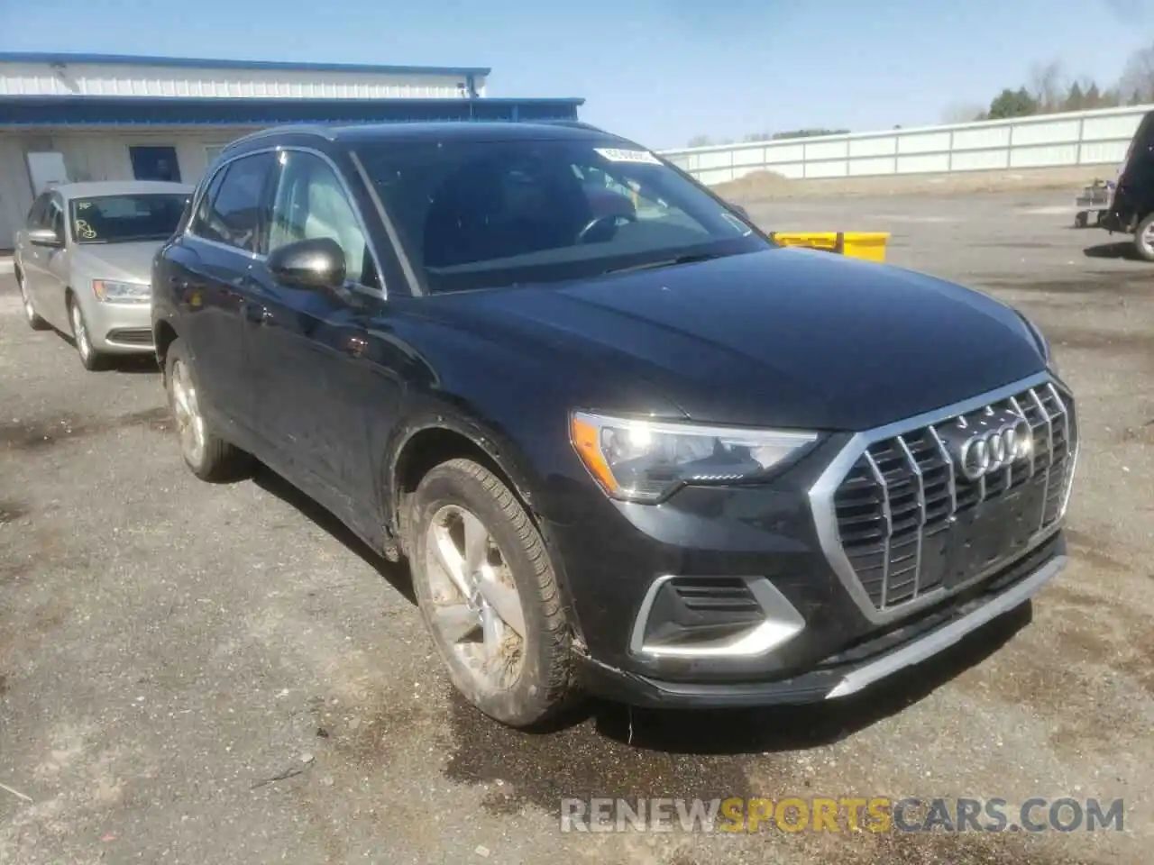 1 Photograph of a damaged car WA1AECF39L1025206 AUDI Q3 2020