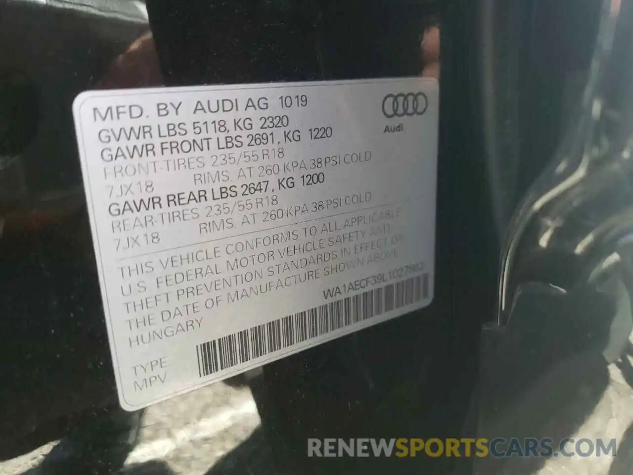 10 Photograph of a damaged car WA1AECF39L1027862 AUDI Q3 2020