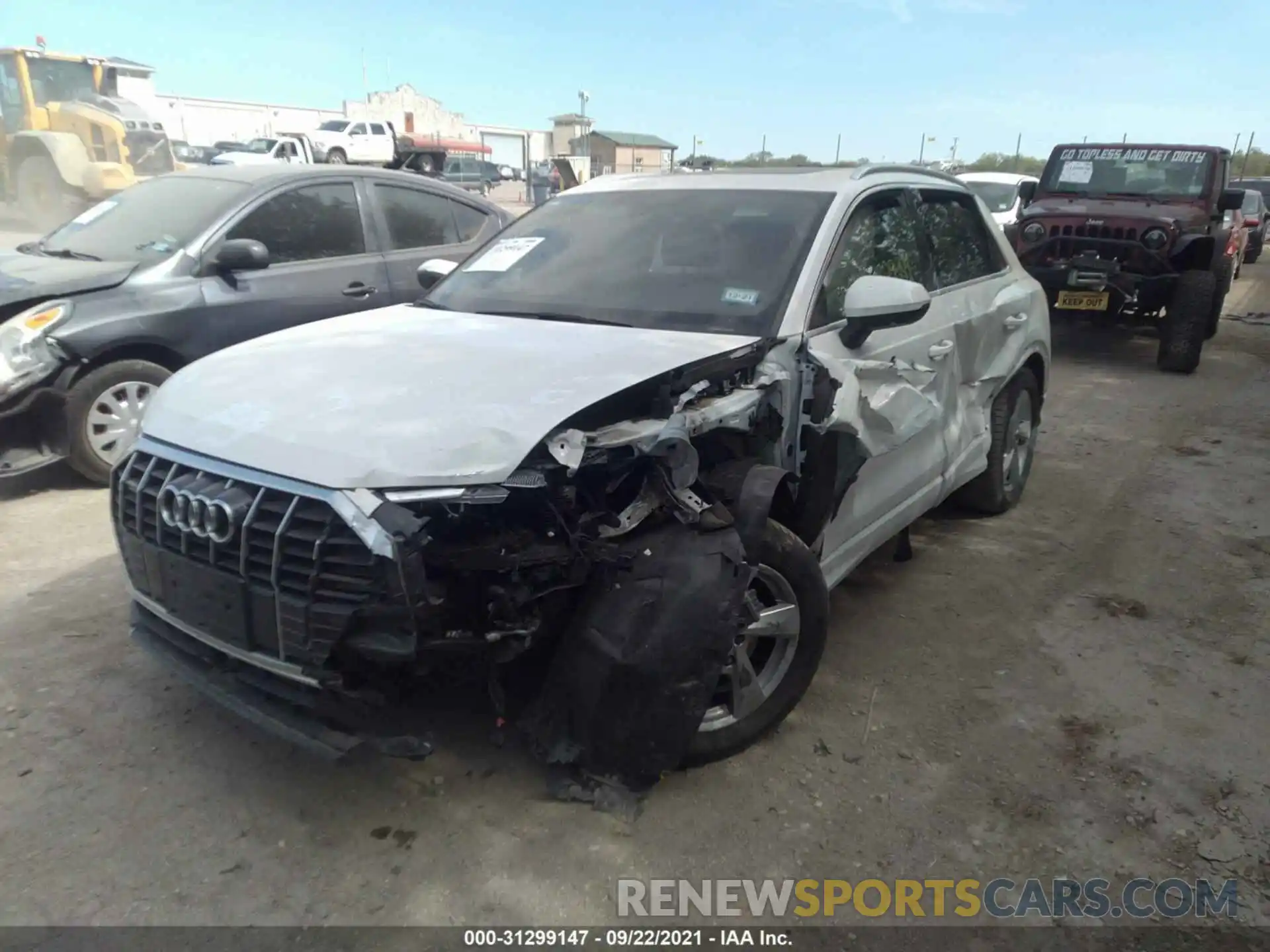 2 Фотография поврежденного автомобиля WA1AECF39L1029949 AUDI Q3 2020