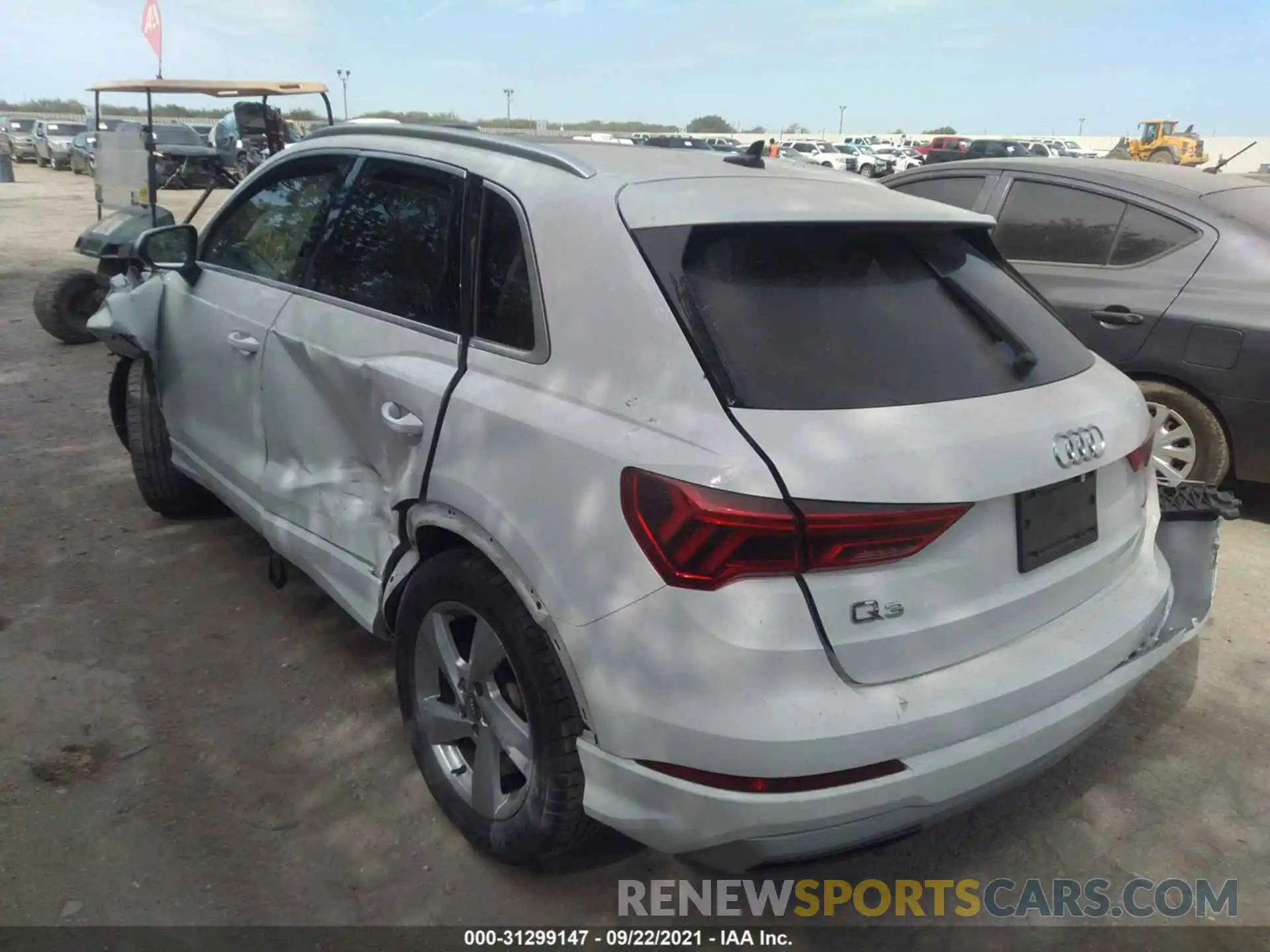 3 Фотография поврежденного автомобиля WA1AECF39L1029949 AUDI Q3 2020