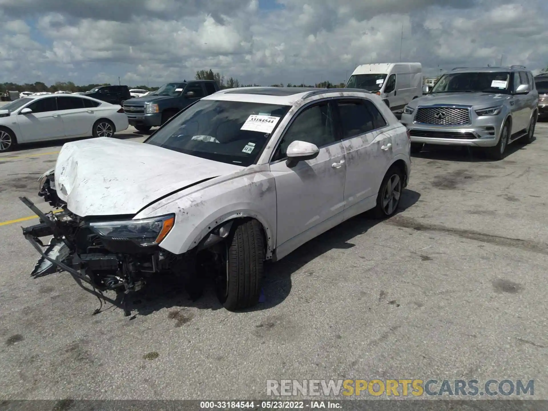 2 Photograph of a damaged car WA1AECF39L1031300 AUDI Q3 2020