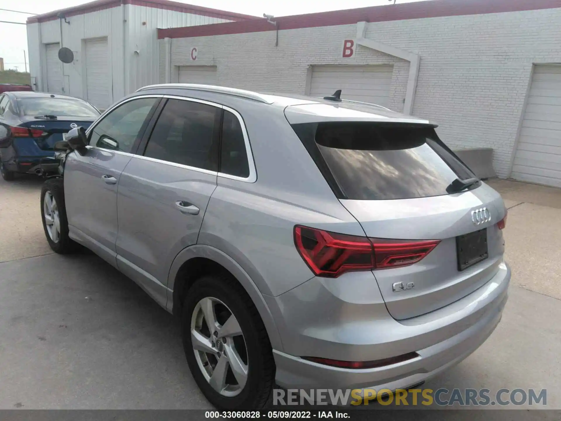 3 Фотография поврежденного автомобиля WA1AECF39L1035265 AUDI Q3 2020