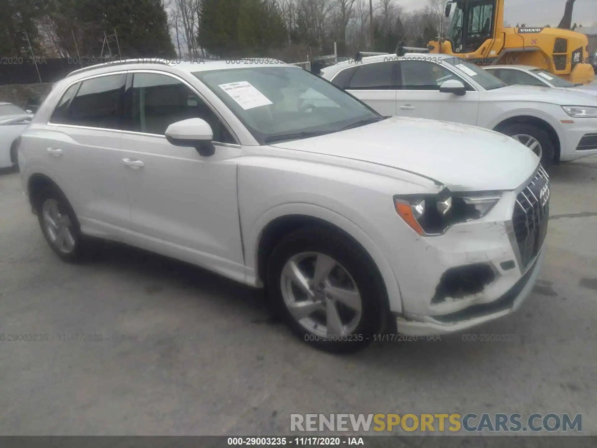 1 Photograph of a damaged car WA1AECF39L1037789 AUDI Q3 2020