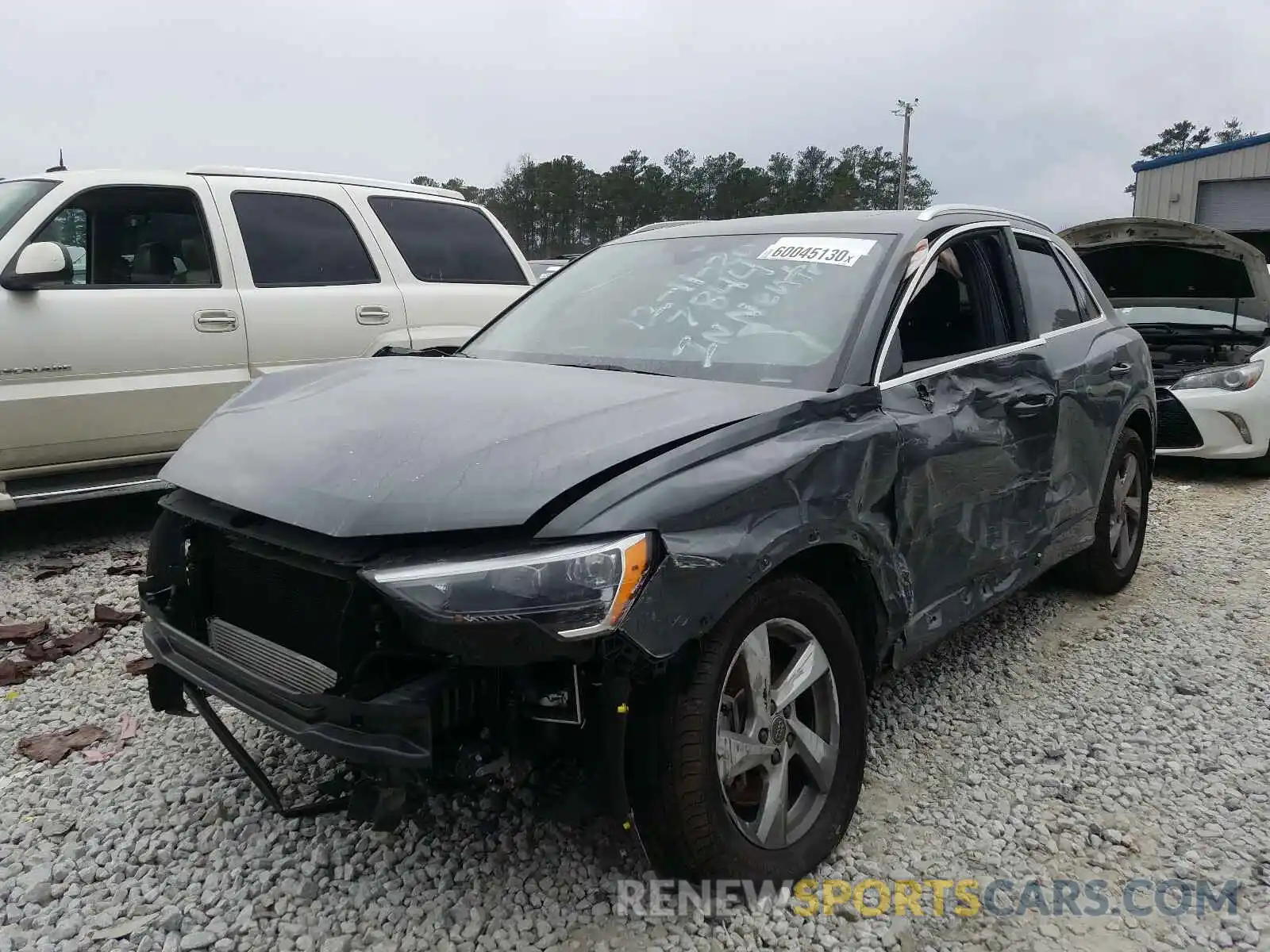 2 Photograph of a damaged car WA1AECF39L1067844 AUDI Q3 2020